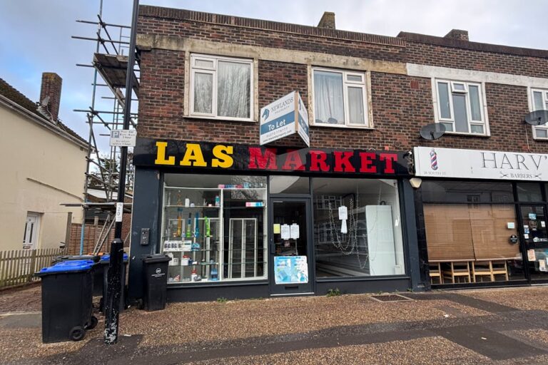 20 South Street, Lancing