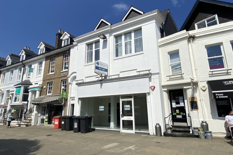 24 Carfax, Horsham