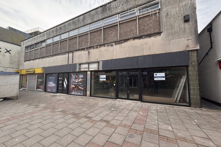 99 Montague Street, Worthing