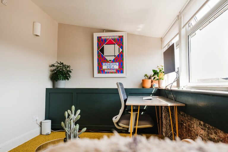83 Queens Road, Brighton