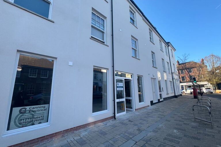 2 Bank House, East Street, Littlehampton