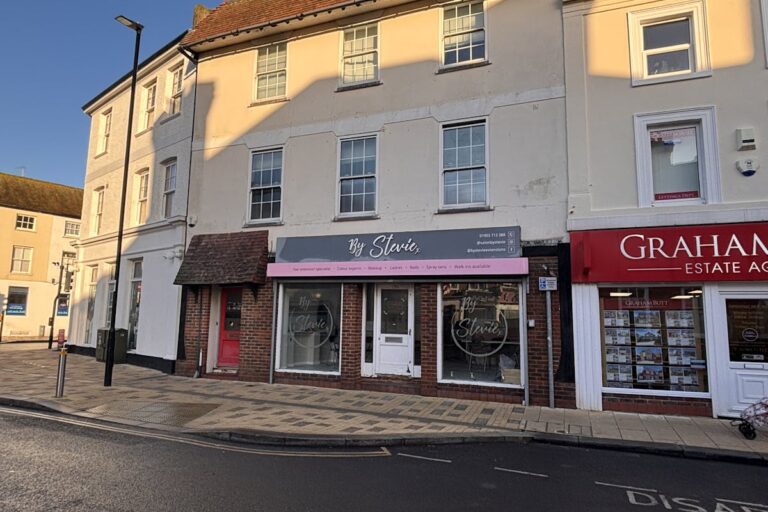 73 High Street, Littlehampton
