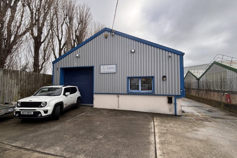 Unit 7-8, Hall Business Centre, Shoreham-by-Sea